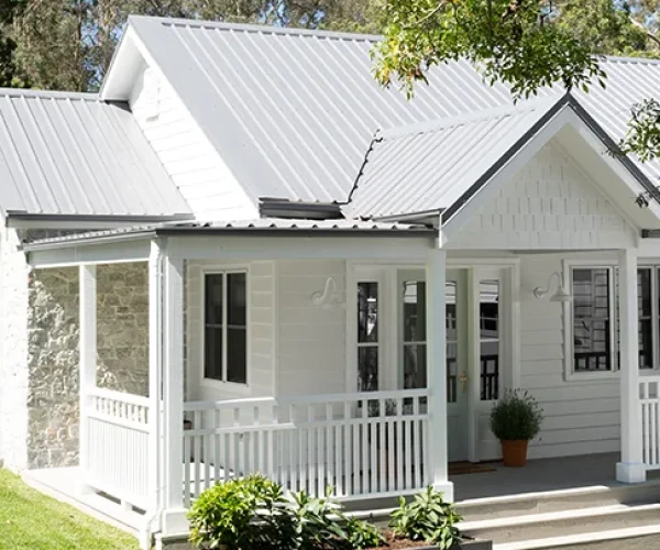 Modern-country-farmhouse-white-exterior
